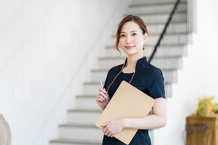 20代で感じられる糸リフトの効果やメリット