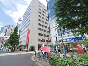 東京中央美容外科新宿院丸の内線・京王線ルート05