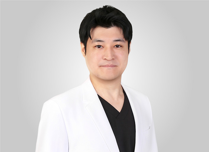 高尾 賢一朗 医師