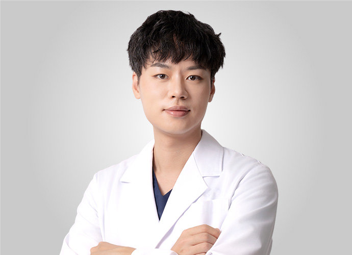 張 君頤 医師